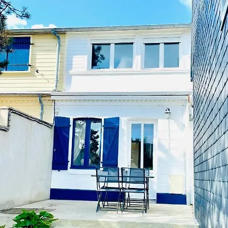 Escale 7 بيت للعطل